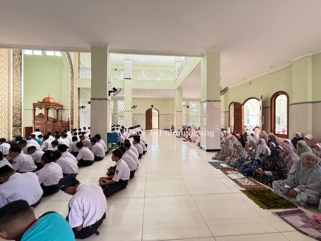 Secara Berkala Digelar Istighosah Pagi Bersama Murid dan Guru
