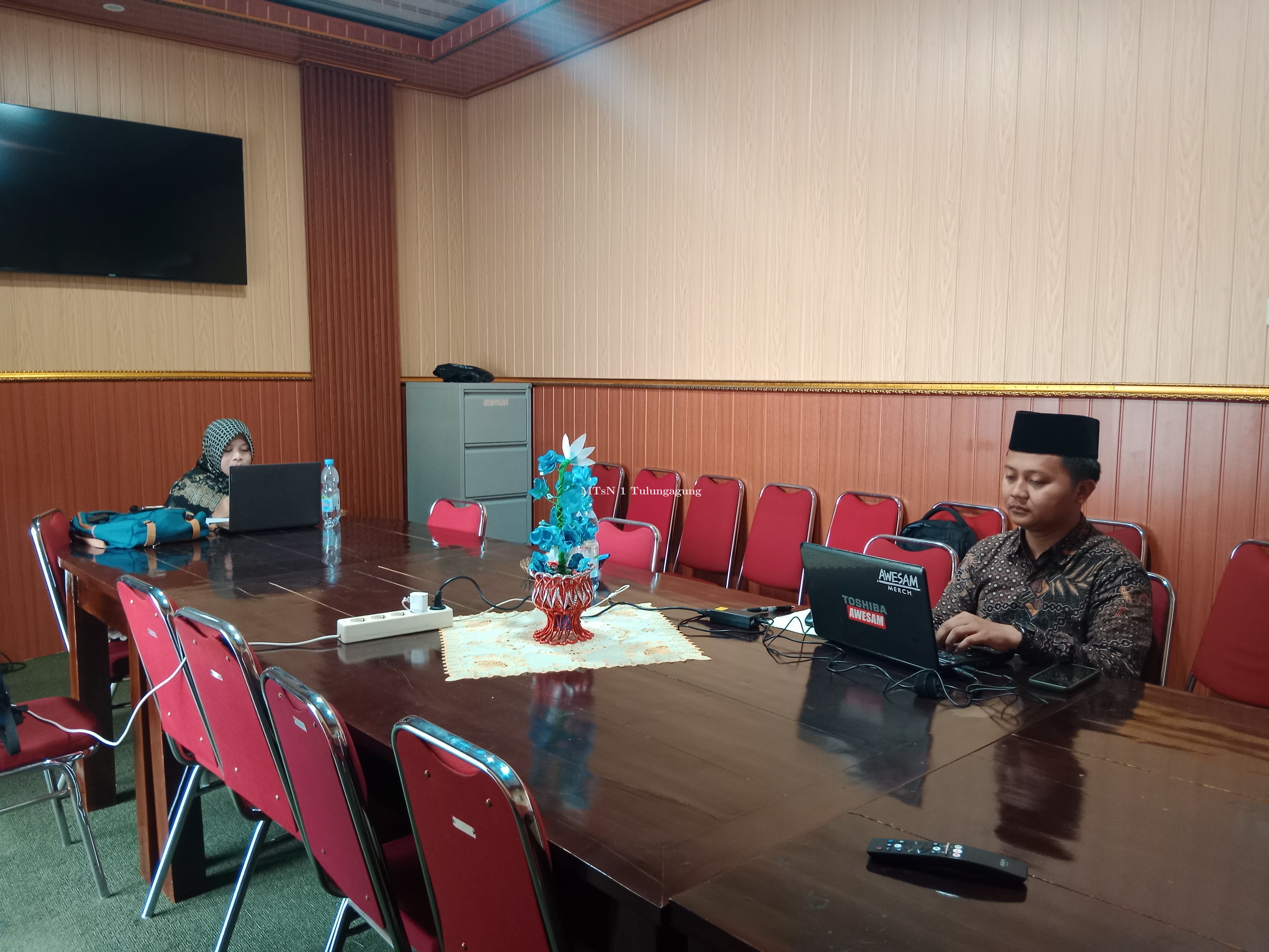 Dua Guru Matsaneta Jadi Narasumber Best Practice Sukses MYRES Jatim