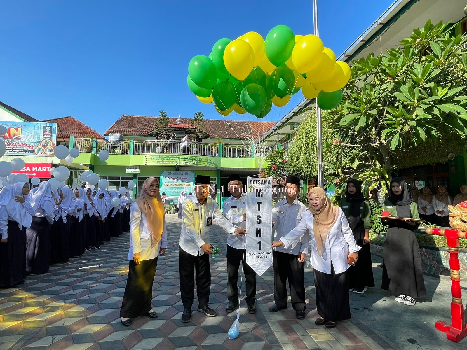 Matsama Dibuka Plh. Kakankemenag, Langit Matsaneta Bertabur Balon