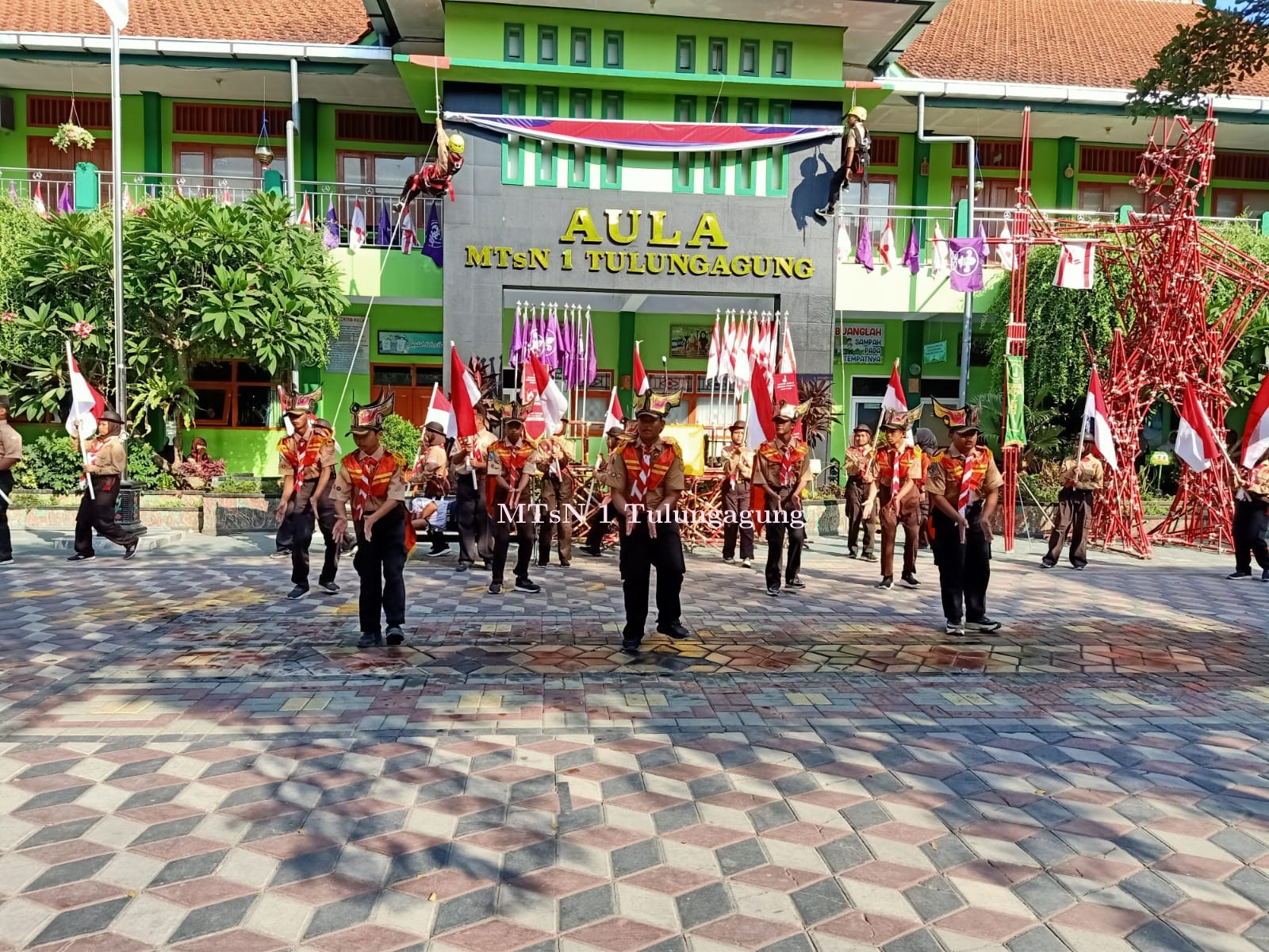 Heboh, Pamungkas Scout Unjuk Aksi Yel, Pionering hingga Peluncuran Roket Air