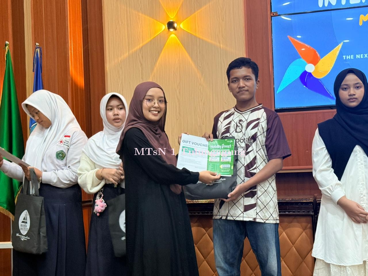 Farewell Party Berbahasa Inggris, Akhiri English Camp