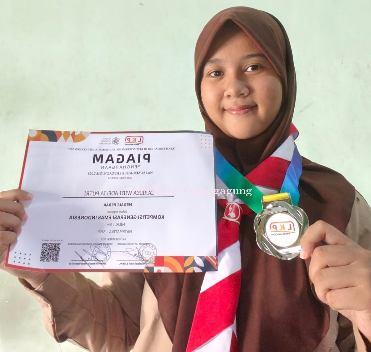 Raih Medali Perak Nasional Olimpiade Matematika Generasi Emas Indonesia