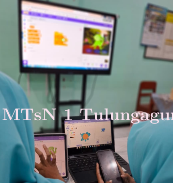 Pembelajaran Desain Grafis di Kelas Digital MTsN 1 Tulungagung