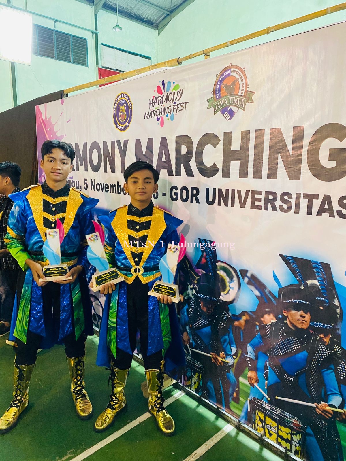 Juara 1 dan Juara 2 Mayoret Plus Juara 1 Gitapati