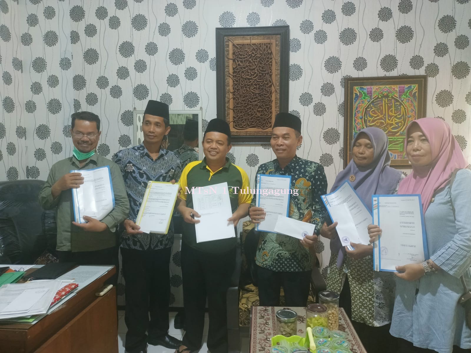 Ikuti Penyerahan Bantuan Baznas dan Kordinasi Calon Madrasah Adiwiyata 