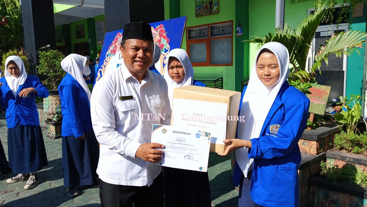 Penyerahan Penghargaan Juara Lomba Milad Matsaneta