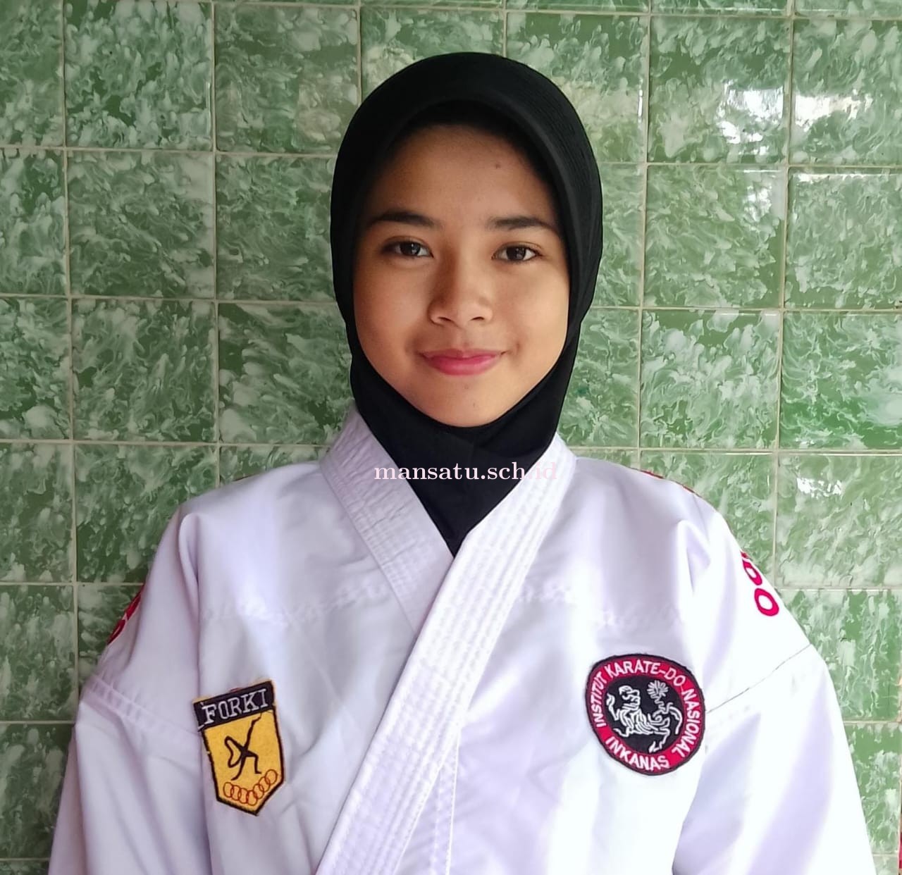 Yang Ini, Raih Juara 3 O2SN Karate Kata Perorangan Putri